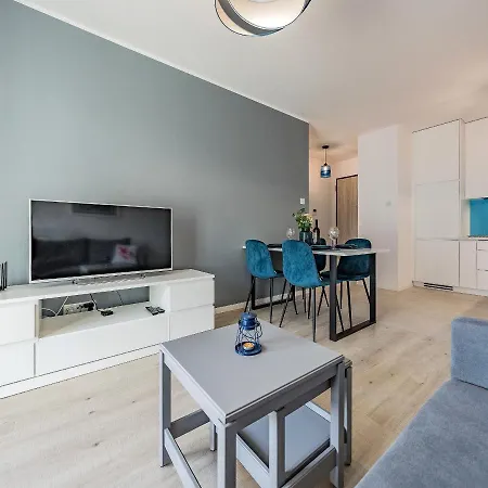 Hello Letnica With Private Parking Apartment