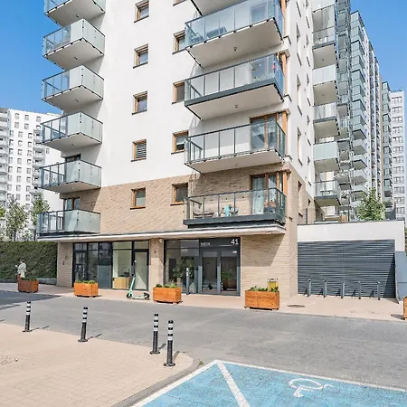 Hello Letnica With Private Parking